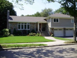 168 Cynthia Rd, Newton, MA 02459-2864