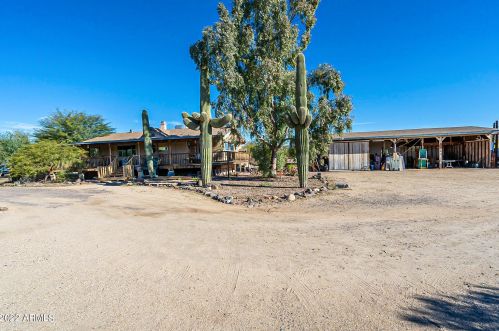 39029 11 Ave, Phoenix AZ 85021-5626 exterior