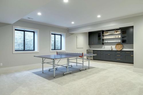 100 Ladue Meadows Ln, Saint Louis MO 63141-7503 exterior