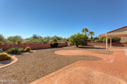 919 Ashworth Rd, Green Valley AZ 85614-5942 exterior