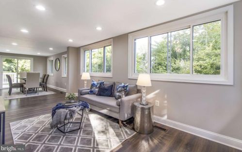 303 Greenwich Ln, Silver Spring MD  20910-4232 exterior