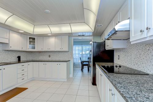 4219 Cartnal Ave, Tampa FL  33618-8600 exterior