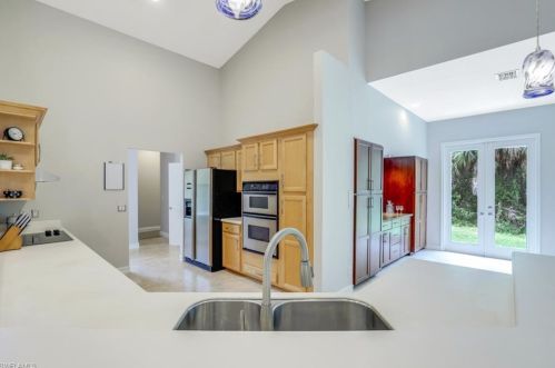 180 23 St, Naples FL 34120-1818 exterior