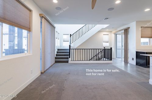 7039 Corona Dr, Chandler AZ 85226 exterior