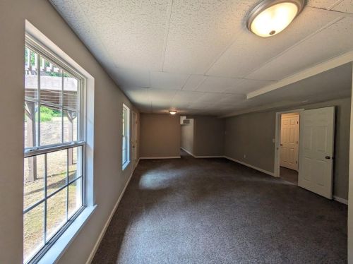 4256 Shoreside Cir, Lithonia GA  30039-6827 exterior