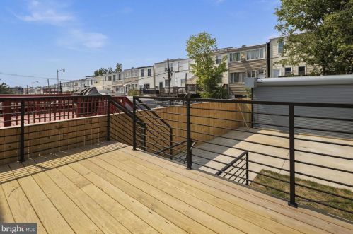 407 Decatur St, Washington DC  20011-4744 exterior