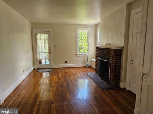 9216 Flower Ave, Silver Spring MD 20912-6641 exterior