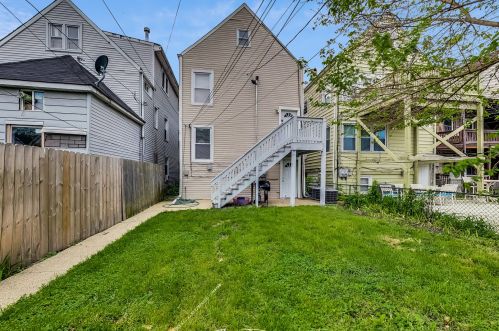 2947 Avers Ave, Chicago IL 60623-4543 exterior