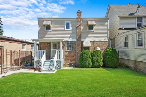 8830 Winchester Ave, Chicago IL  60620-5447 exterior