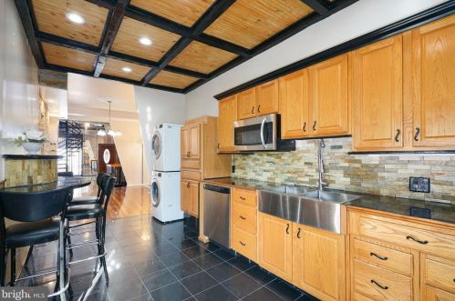 1753 29 St, Philadelphia PA 19145-1615 exterior