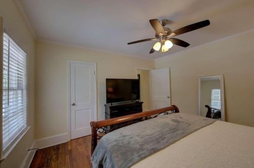 961 Cascade Rd, Atlanta GA 30311-2659 exterior