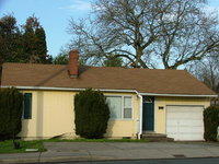 4601 Burnside St, Portland, OR 97215-1038