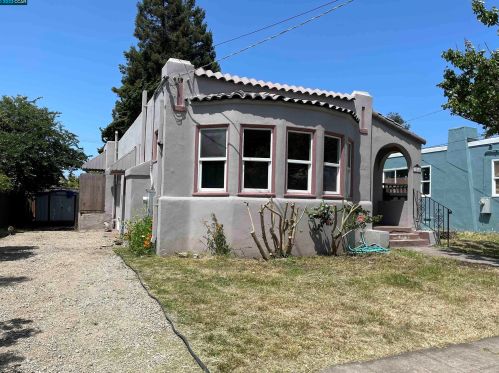 1208 Evelyn, Berkeley CA 94706-1311 exterior