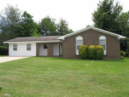 119 Scarborough Rd, Lithonia GA  31028-1334 exterior