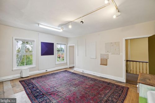 601 18 St, Philadelphia PA 19140-1013 exterior