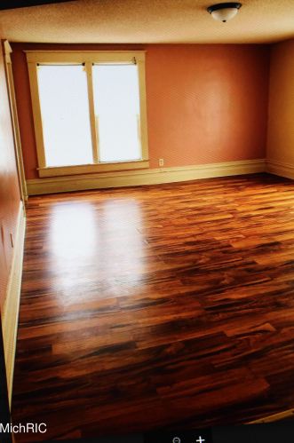 235 Southern Ave, Meskegon MI 49441-2436 exterior