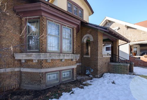 1139 Layton Blvd, Milwaukee WI 53215-1654 exterior