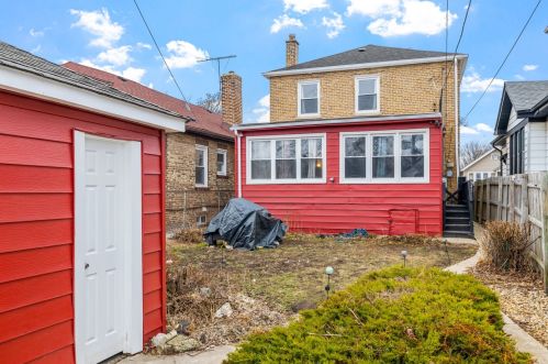 10515 Eggleston Ave, Chicago IL  60628-2425 exterior