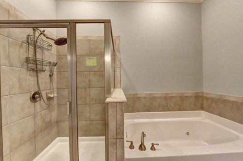 6040 Coldwater Pt, Duluth GA 30097-4421 exterior