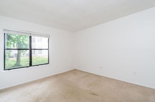 2015 Huntingdon Chase, Atlanta GA 30350-4938 exterior