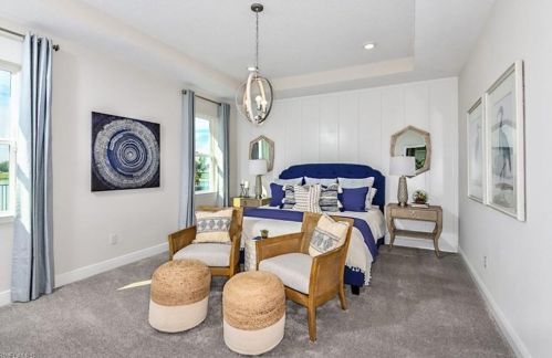 2026 Grv Dr, Naples FL 34120-1424 exterior