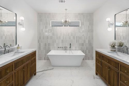 2020 Cambridge Ave, Atlanta GA 30337-1816 exterior