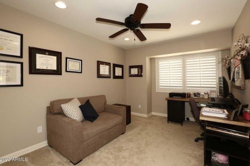 14625 45 Pl, Phoenix AZ 85050-6827 exterior