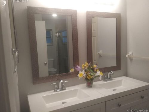 3101 Canby Rd, Fort Pierce FL  34952-5860 exterior