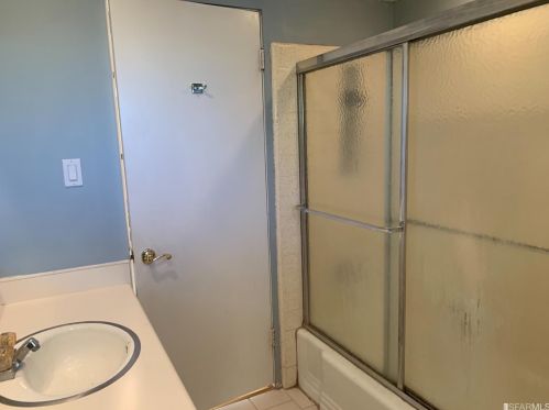 10 Manzanita Ct, Millbrae CA 94030-2848 exterior