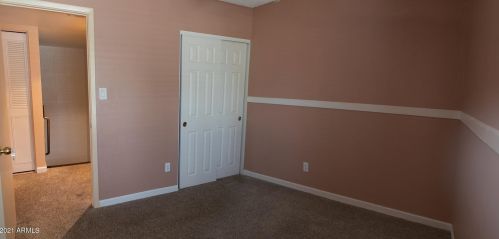 8127 32 Dr, Phoenix AZ 85051-5906 exterior