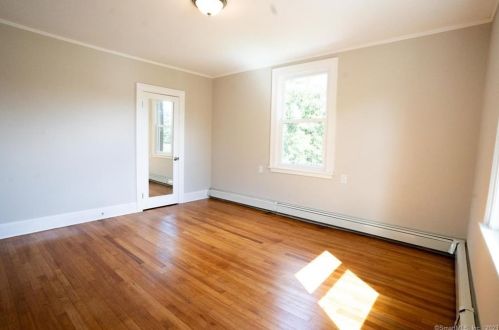 410 Commonwealth Ave, New Britain CT 06053-2404 exterior