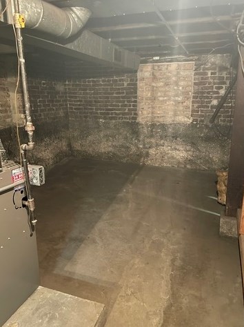 3303 Claremont Ave, Chicago IL 60620-5923 exterior