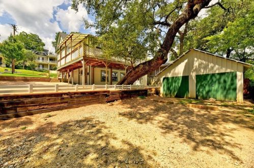 807 Baylor St, Austin TX 78703-4980 exterior