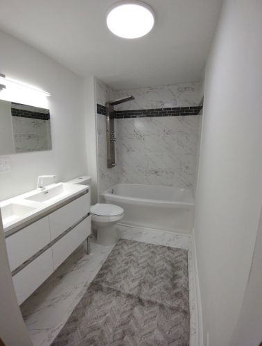 10448 Indiana Ave, Chicago IL  60628-2851 exterior