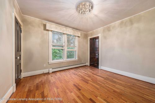 831 Cedar St, Kalamazoo MI 49007-5005 exterior