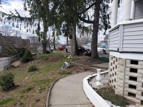 240 Elm St, Woonsocket RI  02895-2140 exterior