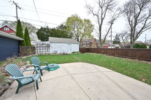 6326 Wright St, Milwaukee WI 53212-2940 exterior