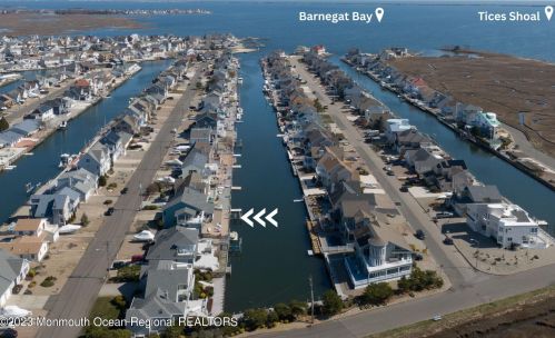 846 Spar Dr, Lacey, NJ 08731-3028