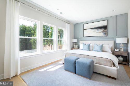 10260 Grosvenor Pl, Rockville MD 20852 exterior