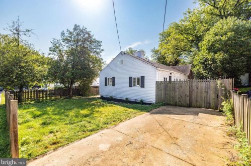 1404 Gleason St, Silver Spring MD  20902-3724 exterior