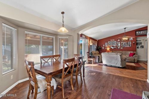 13008 38 Ave, Phoenix AZ 85053-4502 exterior