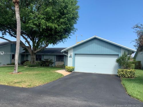 9103 20th St, Boca Raton FL  33428-7601 exterior