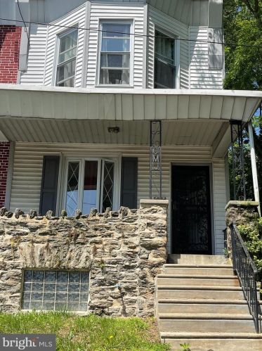 5002 19th St, Philadelphia, PA 19112-0017