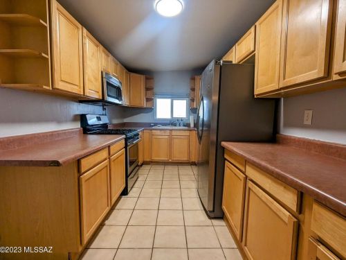 131 19th St, Tucson AZ  85701-2632 exterior