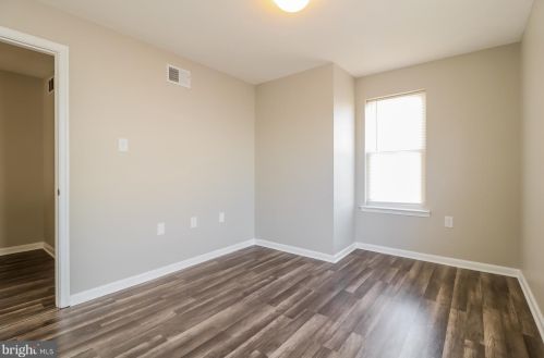 1415 Clearview St, Philadelphia PA 19141-2402 exterior