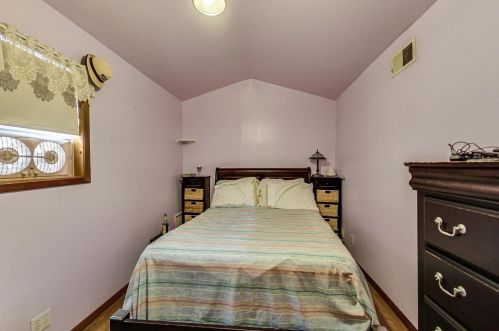 1817 Lawndale Ave, Chicago IL  60647-8350 exterior