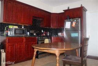 237 Kingston Ave, Brooklyn NY  11213-2513 exterior