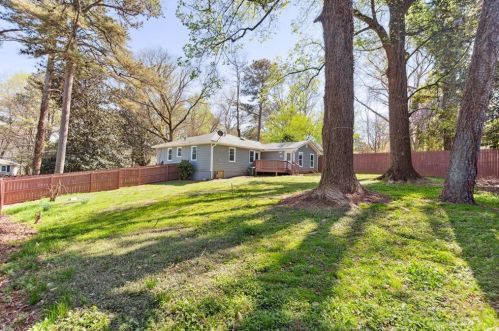 4096 Clay Dr, Atlanta GA  30360-2522 exterior