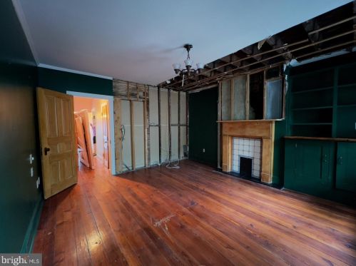 1738 Addison St, Philadelphia PA 19143-1307 exterior