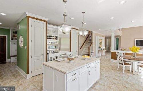 101 Indian Springs Dr, Media PA 19063-5622 exterior